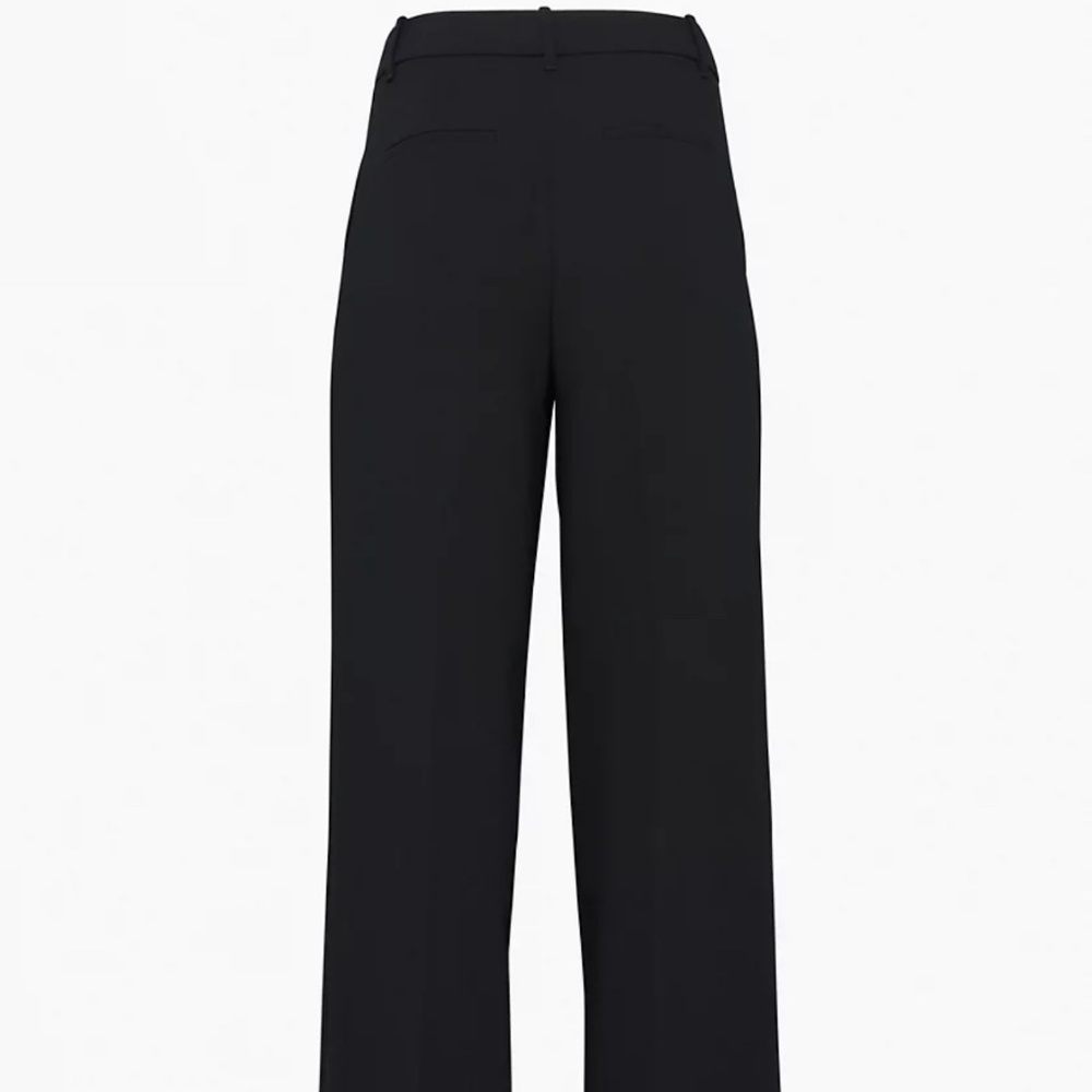 Aritzia Wilfred Effortless Pants Regular length  size 8